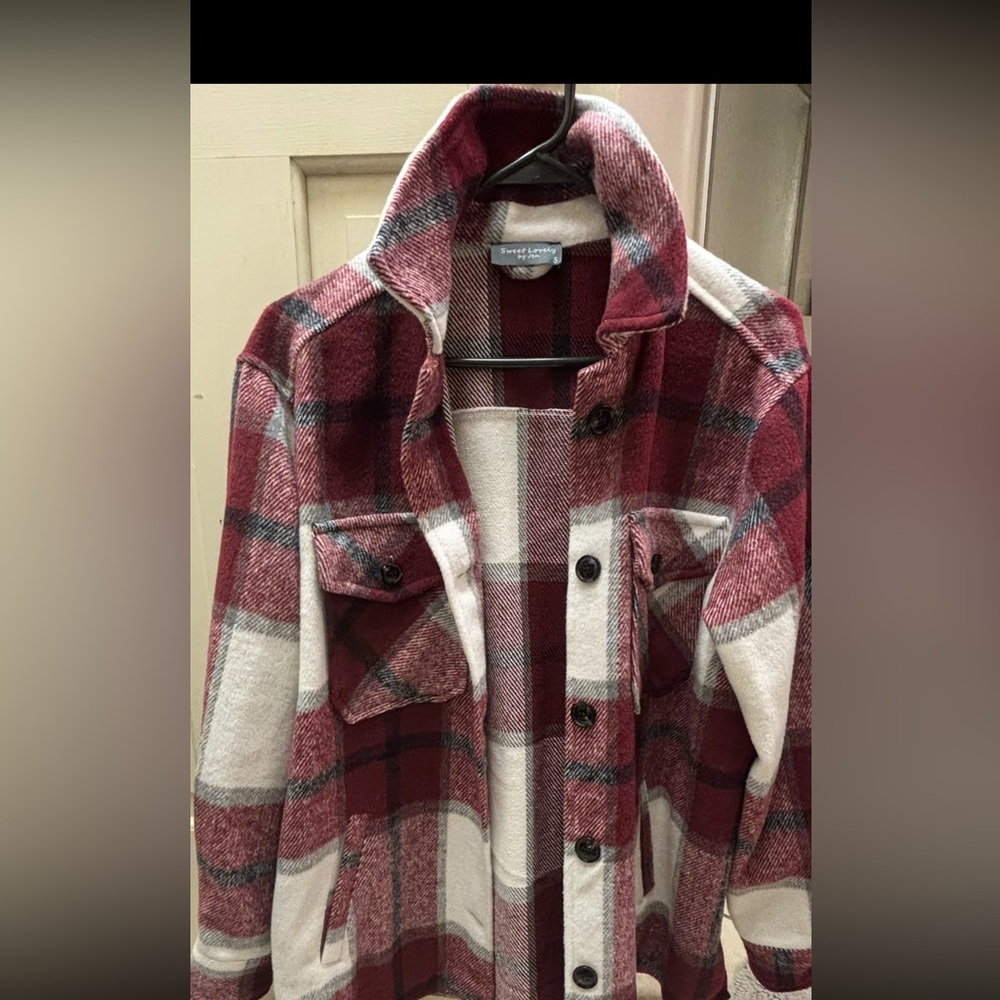 Plaid Women's Shacket in Red and White